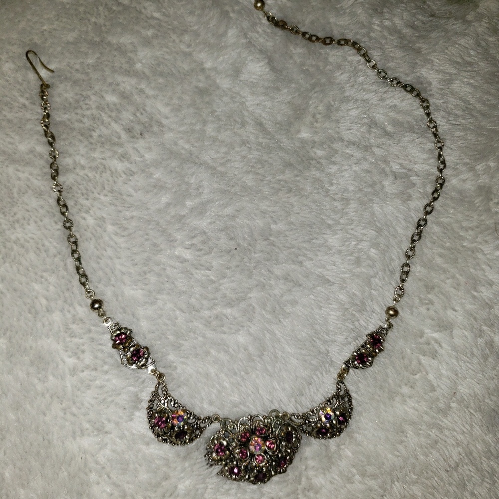 White Gold Antique Prom Necklace
